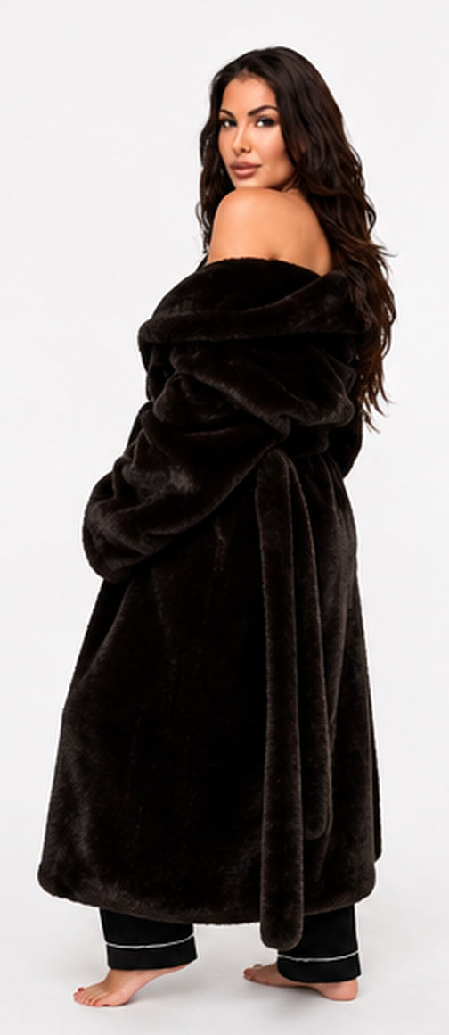 The Hauzer Robe